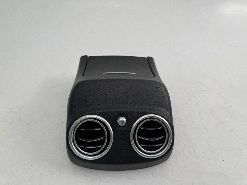 Muu keskkonsooli (tunneli) osa A2138306200