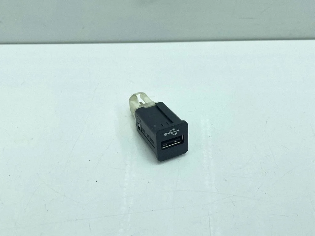 USB-pesa 9237656