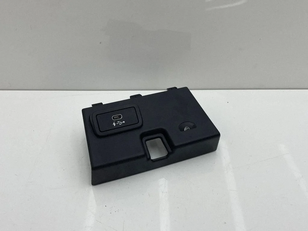 USB-pesa 6807232