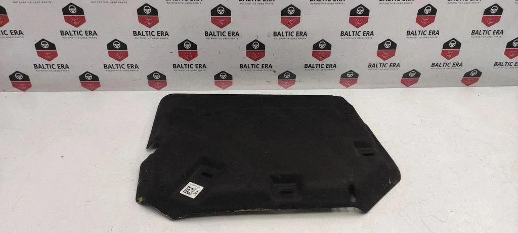 Heat shield in engine bay 8744250