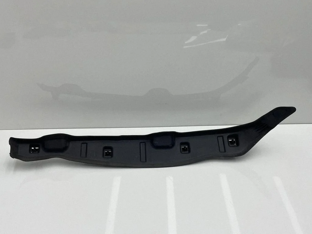 Fender end trim 7352222