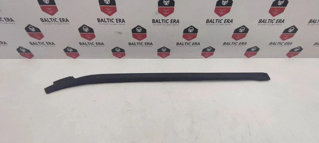 Esiklaasi liist – BMW 4-seeria F32 F33 (2013-2020)