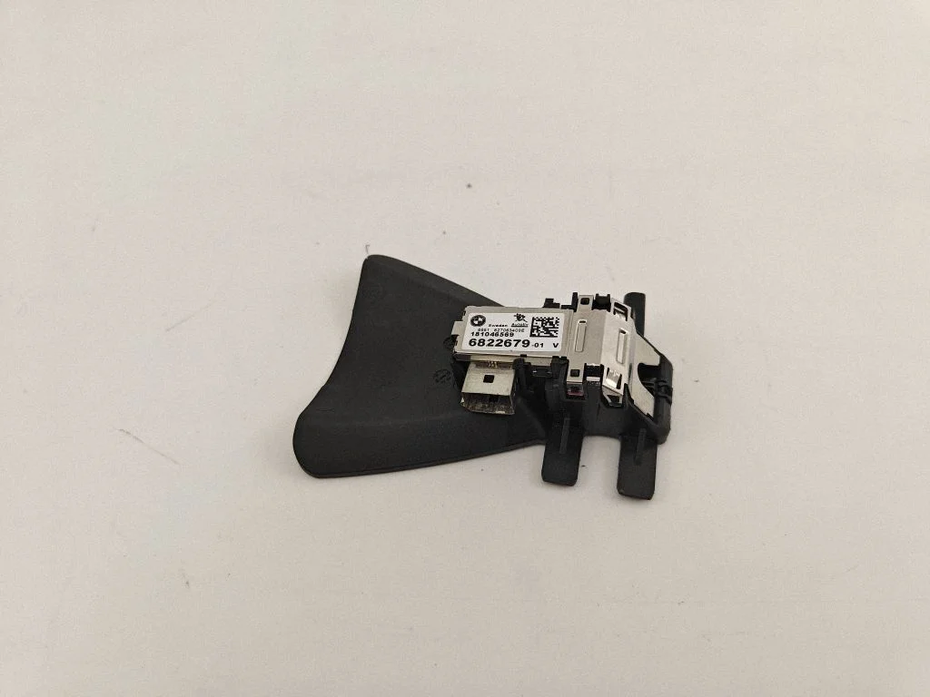 Windshield/windscreen camera – BMW 3 Series F30 F35 F31 (2012-2018)