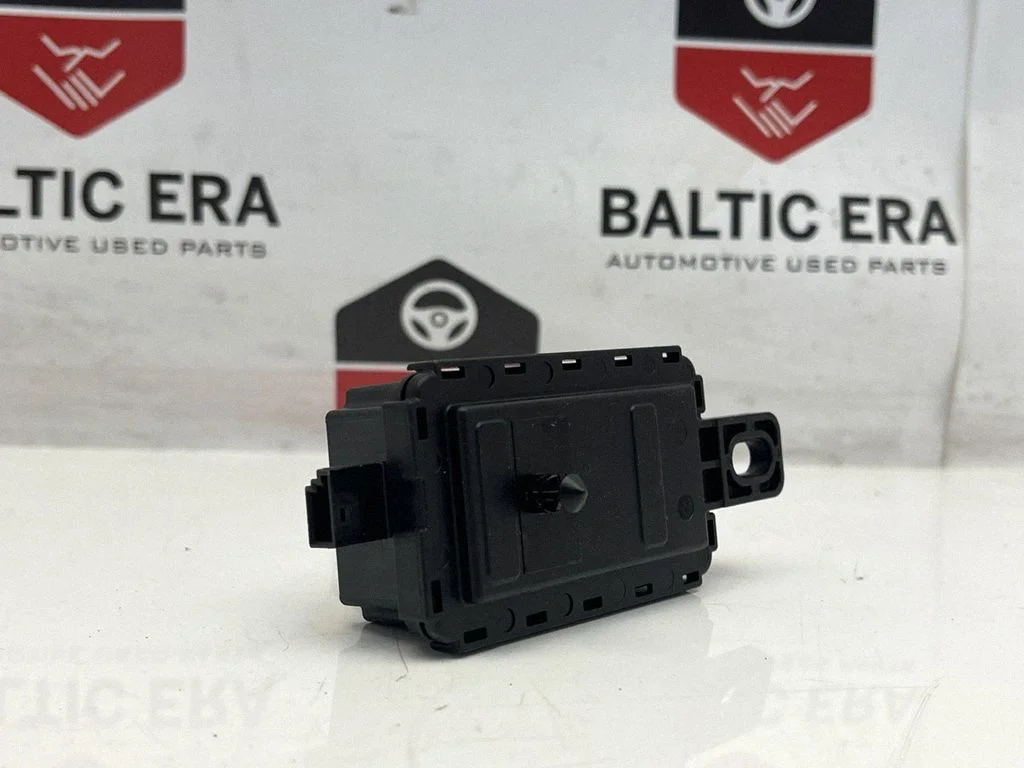 Antenos valdymo blokas