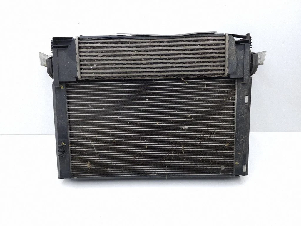 Radiaatorite komplekt – BMW 2-seeria F22 F23 (2013-2017)