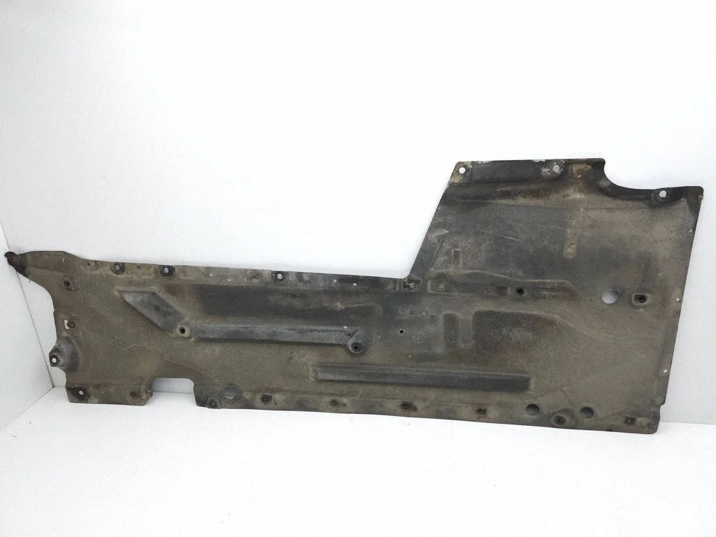 Külgmine põhjakaitse – BMW 3-seeria F30 F35 F31 (2012-2018)
