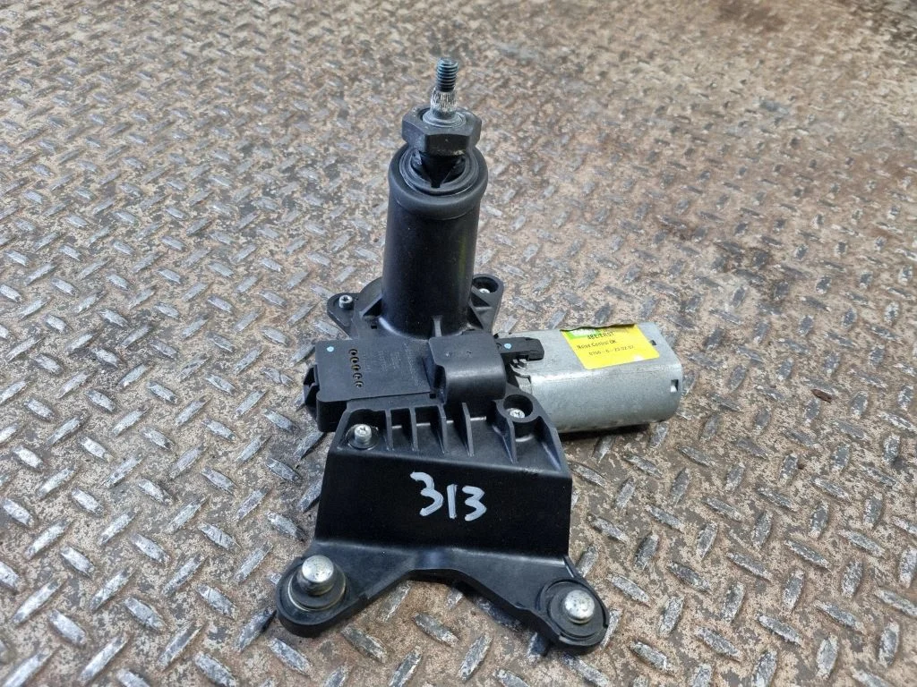 Rear window wiper motor 15282187