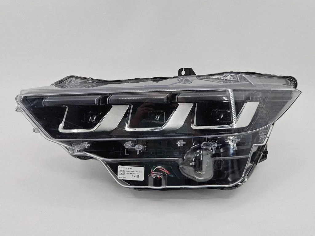 Esituli – Ford Mustang Mach-E (2020-)