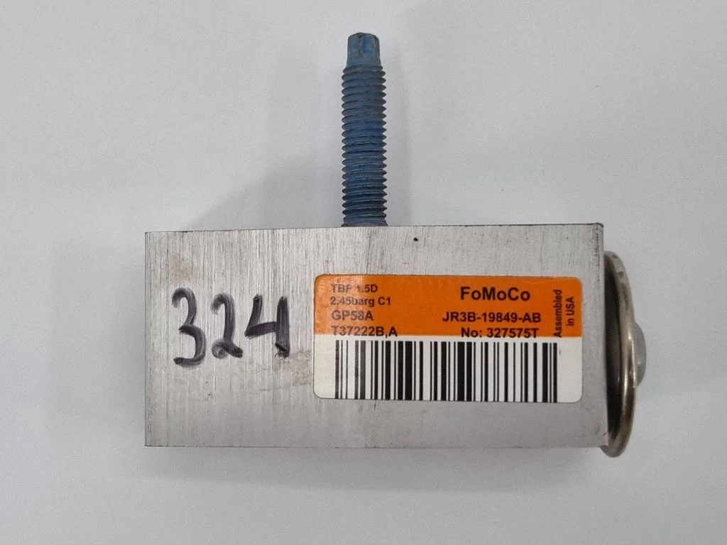 Air conditioning (A/C) expansion valve T37222BA