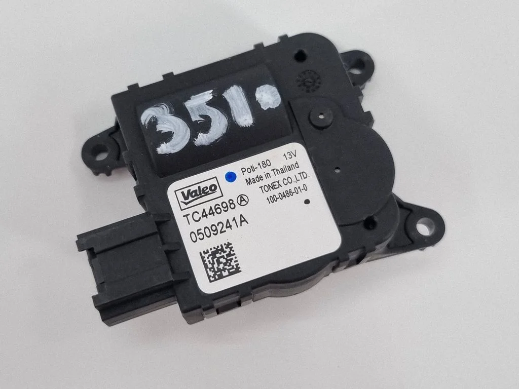 Silniczek klapki nawiewu TC44698