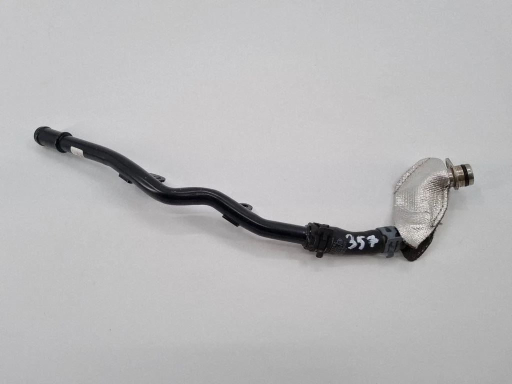 Engine coolant pipe/hose 06K121085A