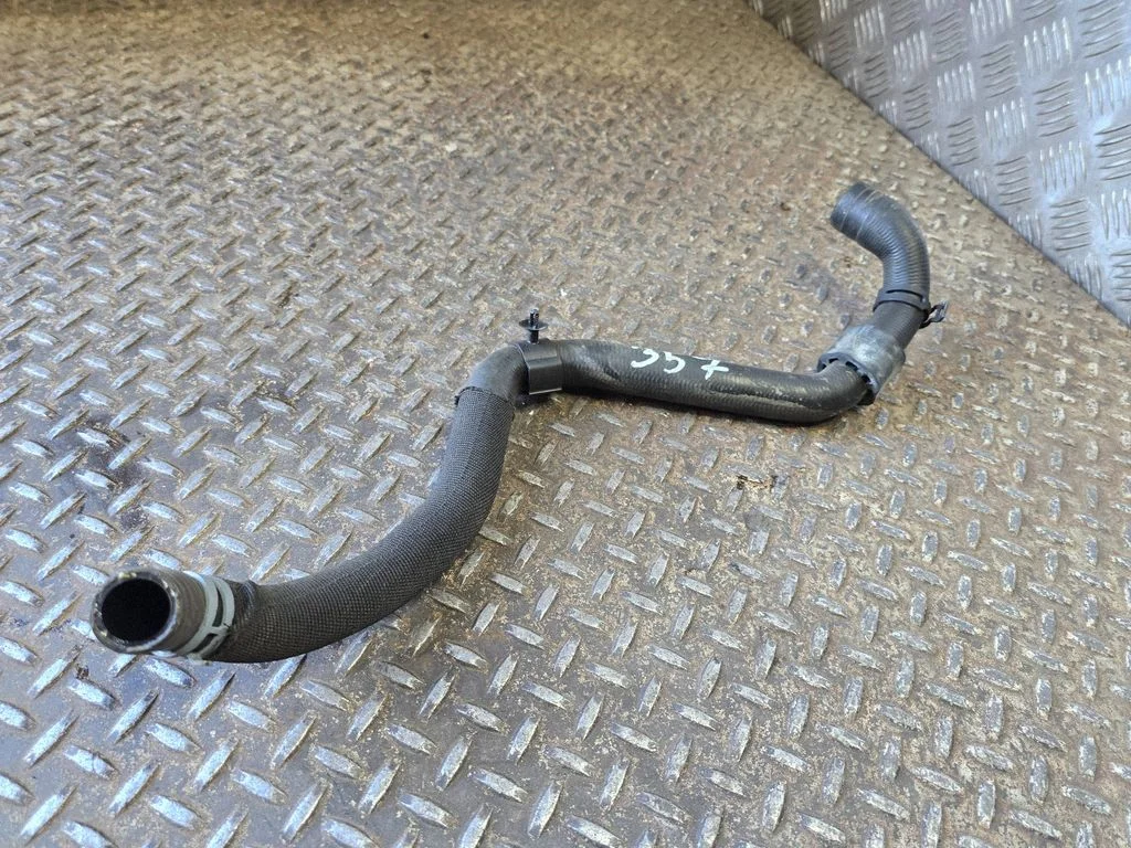 Engine coolant pipe/hose 5QN122157AD