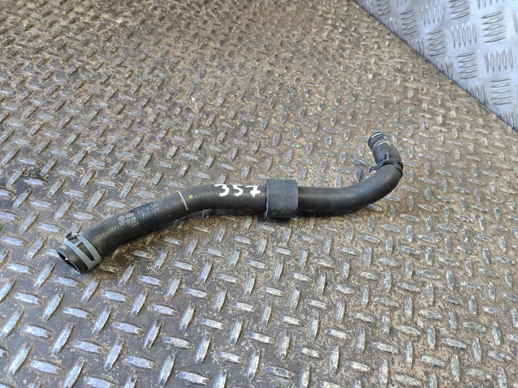 Engine coolant pipe/hose 5QF122109A