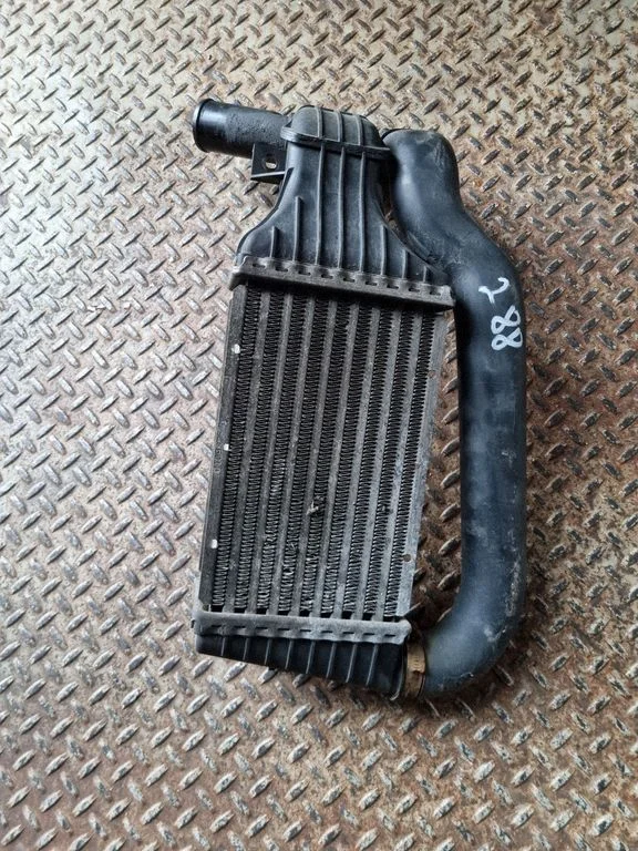 Vahejahuti radiaator 9129519DX