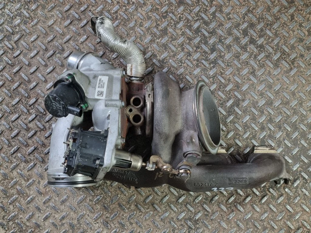Turbocharger 8672928