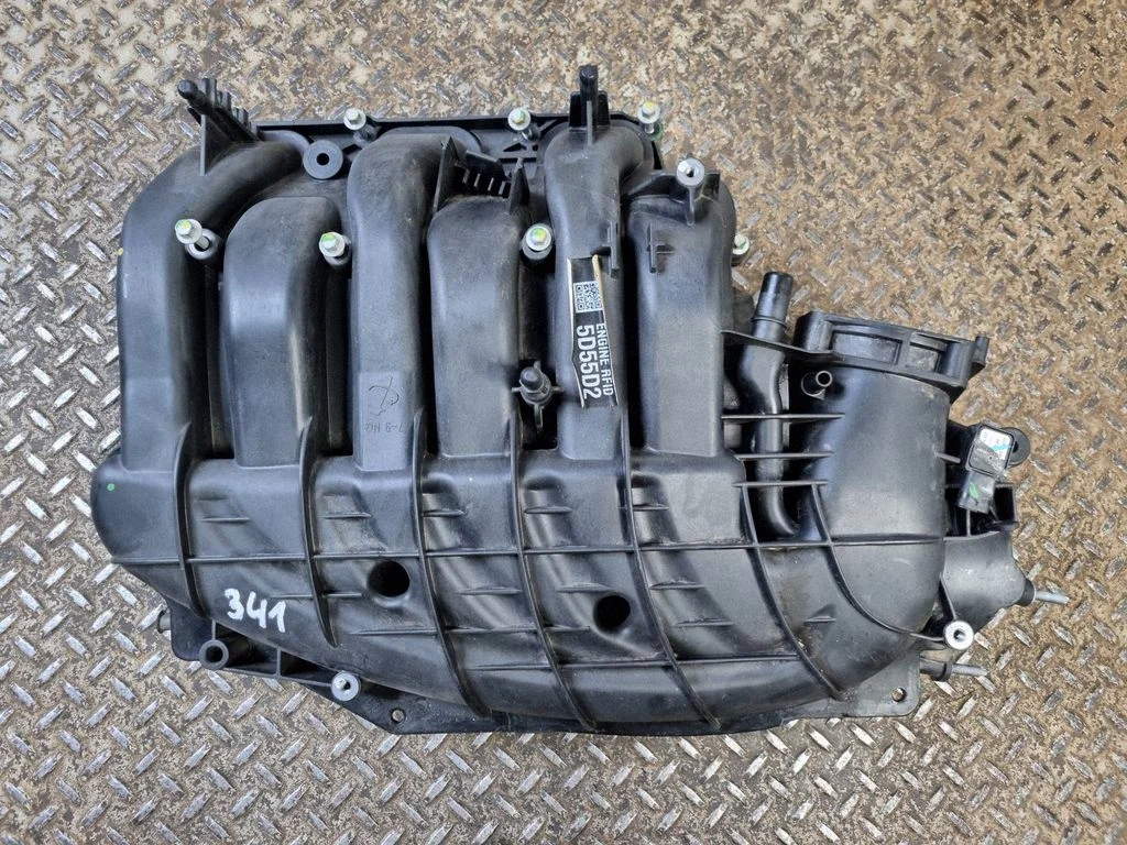 Kolektor ssący 68490796AA