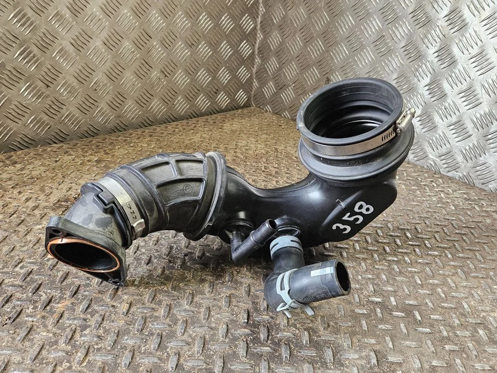 Rura dolotowa turbosprężarki PR3C9F805DB