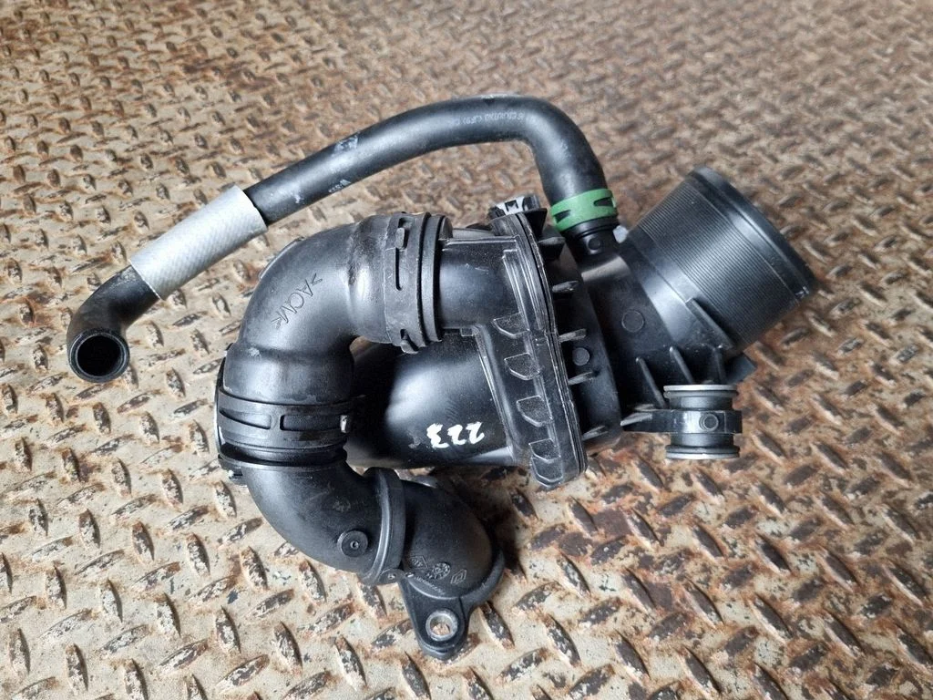 Rura dolotowa turbosprężarki 165761844R