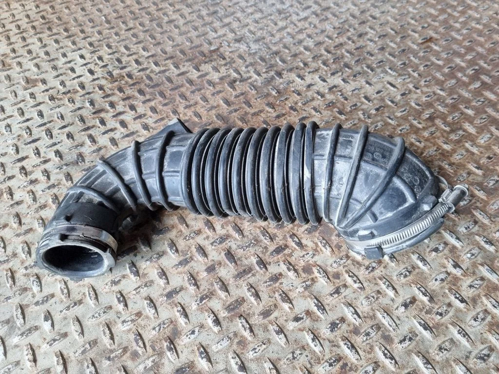Turbo air intake inlet pipe/hose – Audi A4 Allroad B8 (2008-2016)