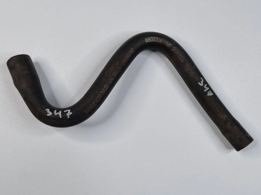 Air intake hose/pipe 68023283AB