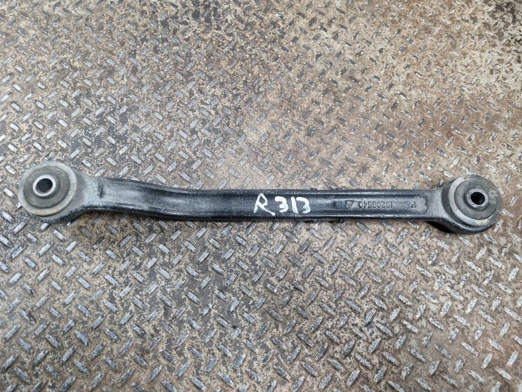 Rear control arm 15208540