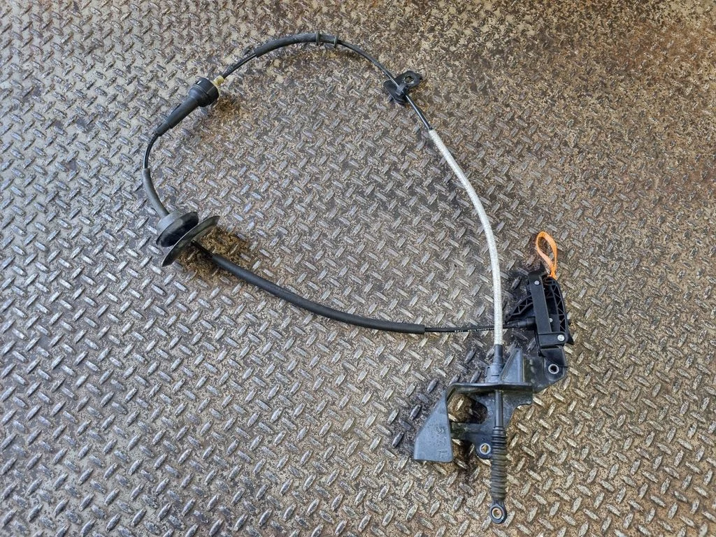 Gear shift cable linkage – Ram 1500 DT (2018-)