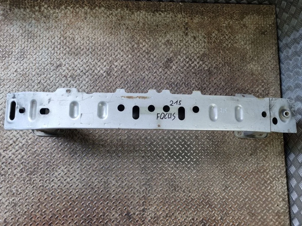 Esistange põikitala – Ford Focus C-MAX (2003-2010)