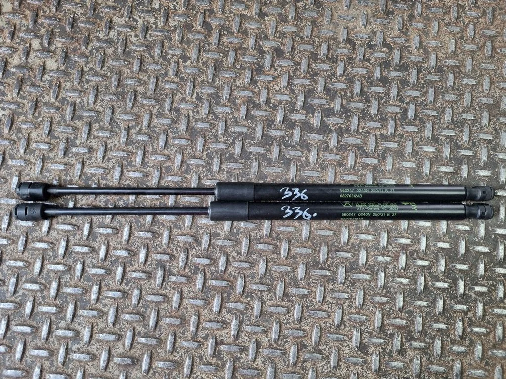Front bonnet/hood damper/strut 68276312AB