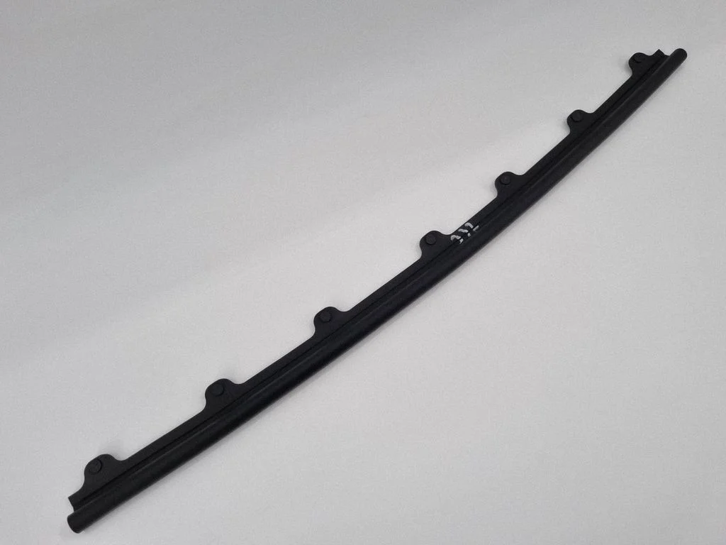 Engine compartment rubber 68271447