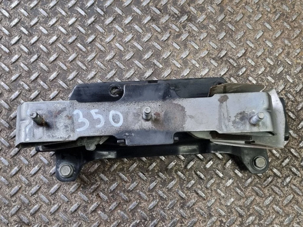 Gearbox mount – Ram 1500 DT (2018-)