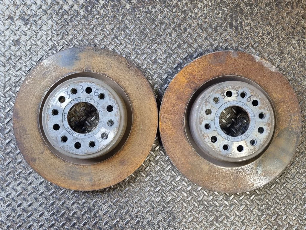 Front brake disc 063AB