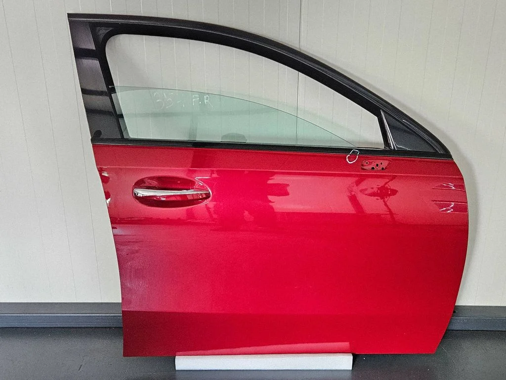 Esiuks – Mercedes-Benz A-klass W177 AMG (2018-)