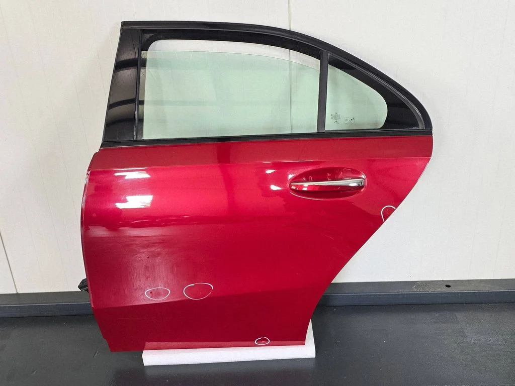 Rear door A1777321100