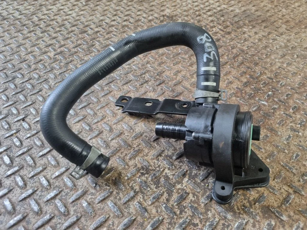 Electric auxiliary coolant/water pump LX6118D473AAE