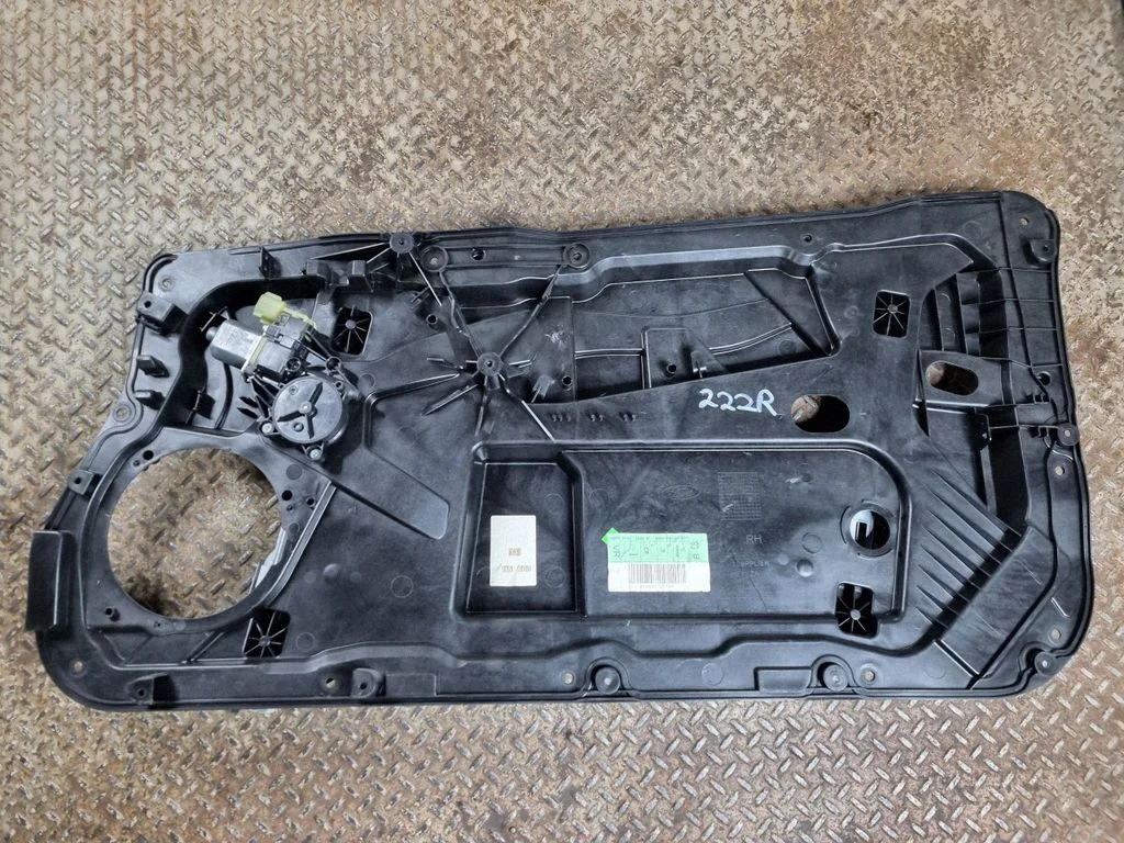 Priekinio el. Lango pakėlimo mechanizmo komplektas