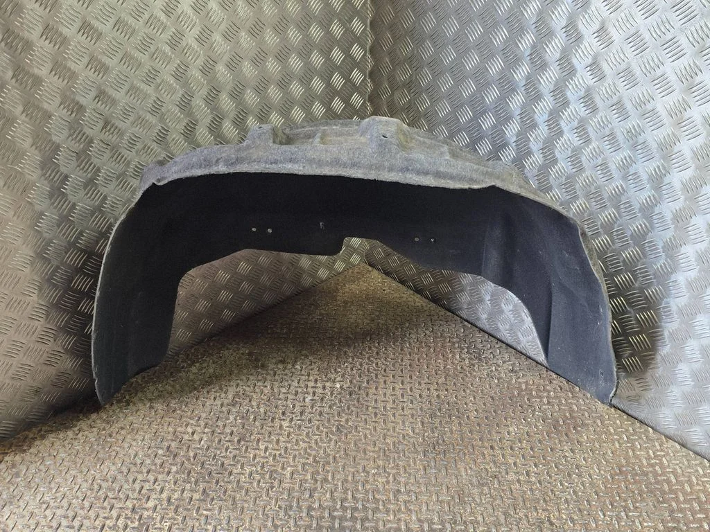 Tagumine poritiivakate 22806442 – Cadillac Escalade IV (2014-2020)