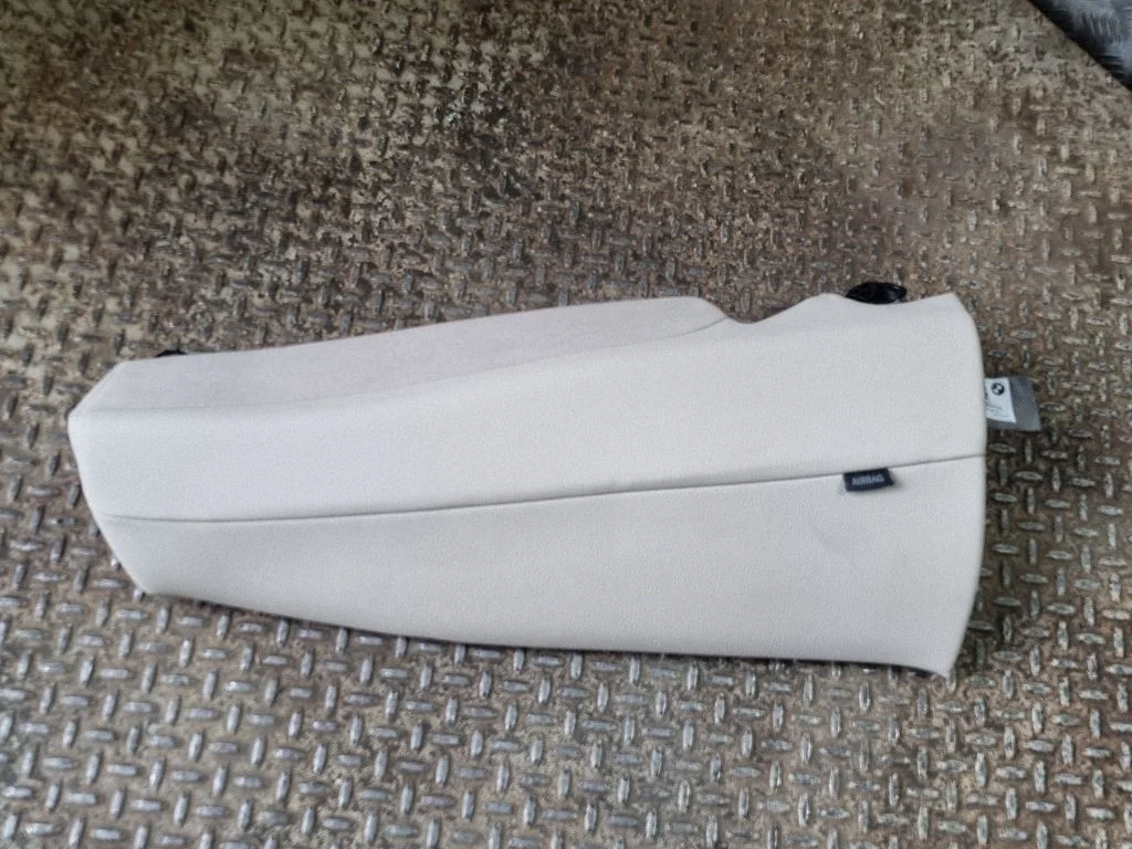 Seat airbag 9495242
