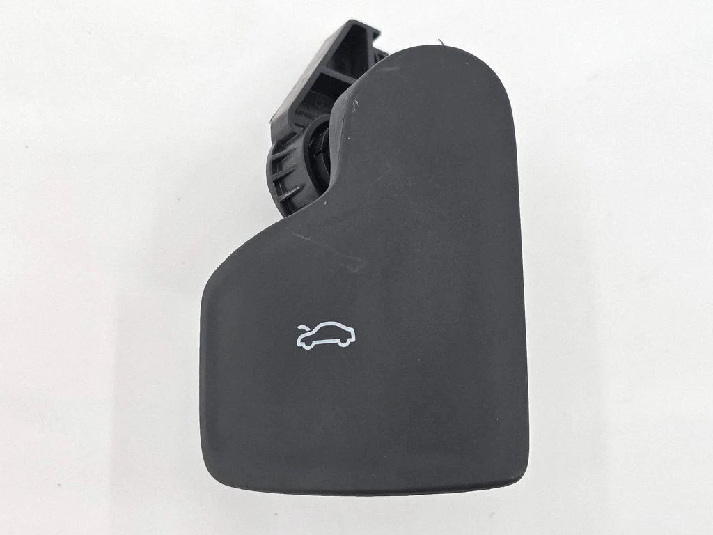 Engine bonnet (hood) release handle – Audi A5 (2024-)