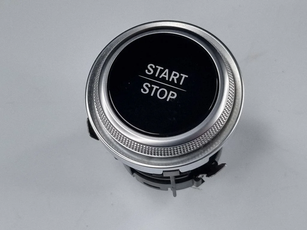 Mootori start-stopp-nupp A2979059300