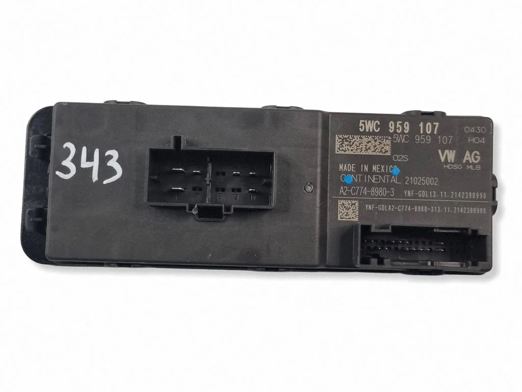 Tailgate/trunk control unit/module – Volkswagen Tiguan Allspace (2017-)