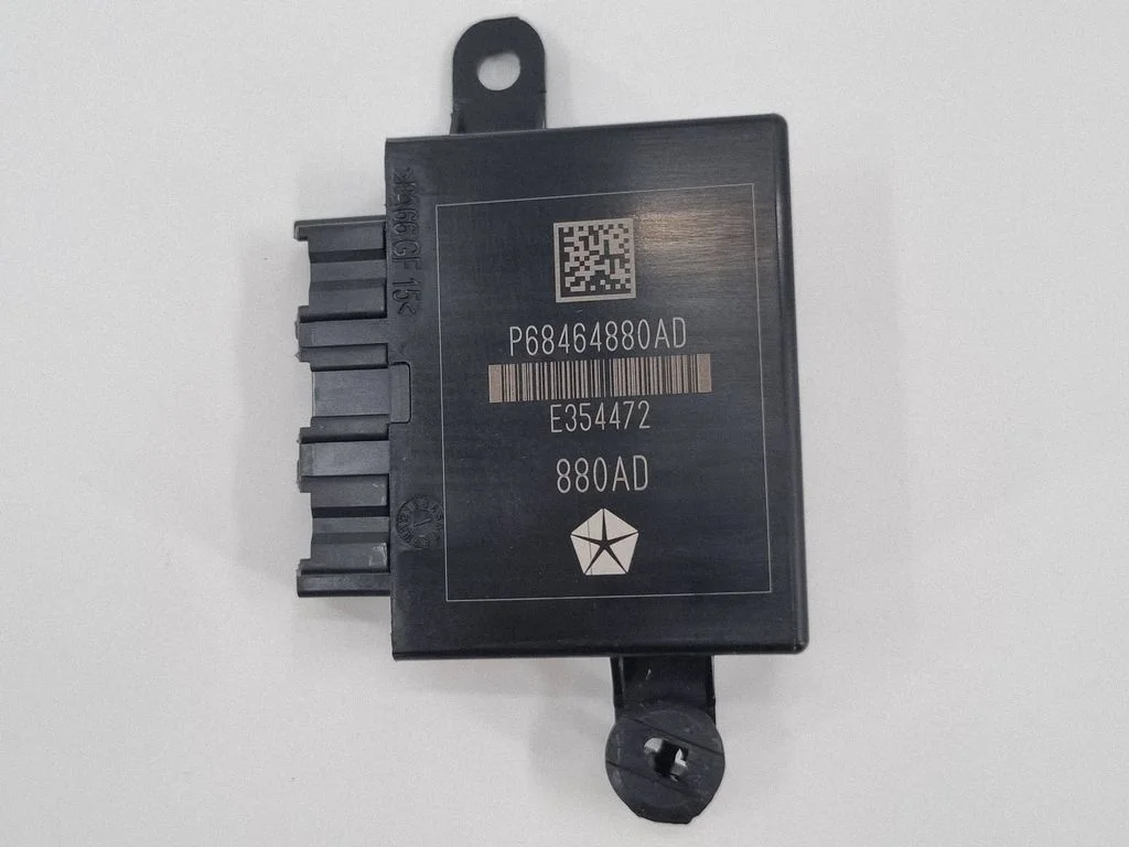 Parkimisandurite (PDC) juhtplokk – Ram 1500 DT (2018-)