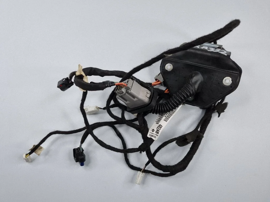 Rear door wiring loom 68409482AB