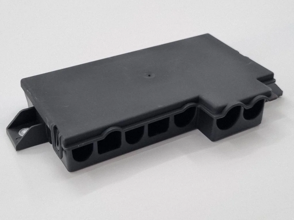 Drošinātāju bloks 8B3937548F