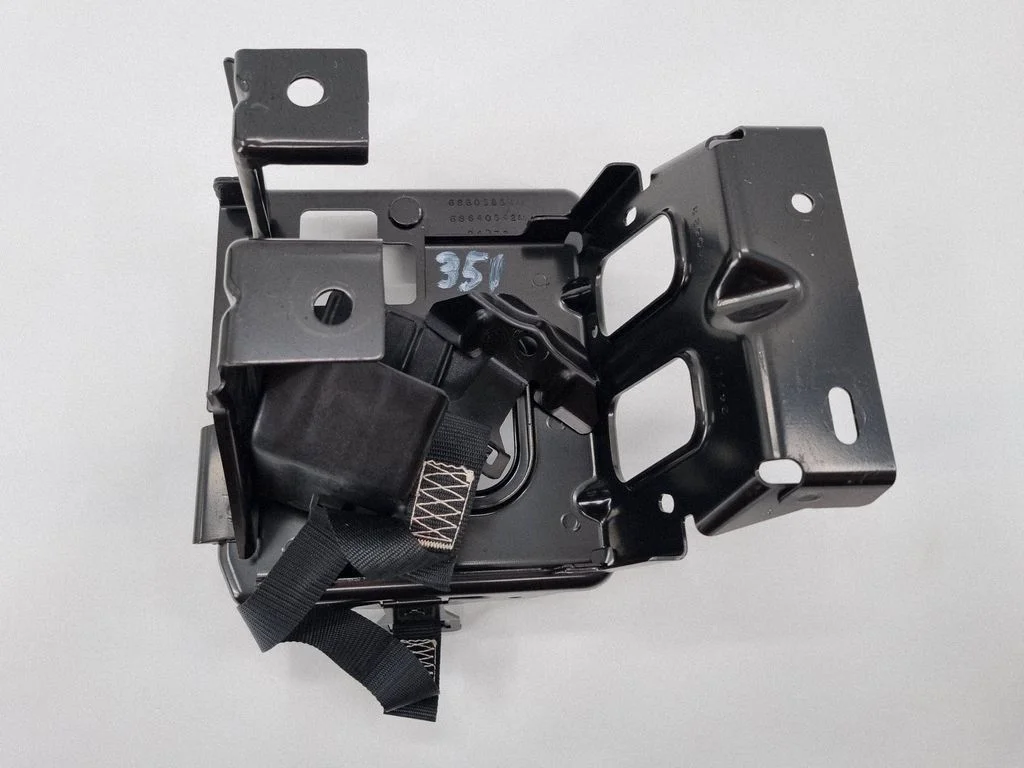 Aku kast 68605854AA