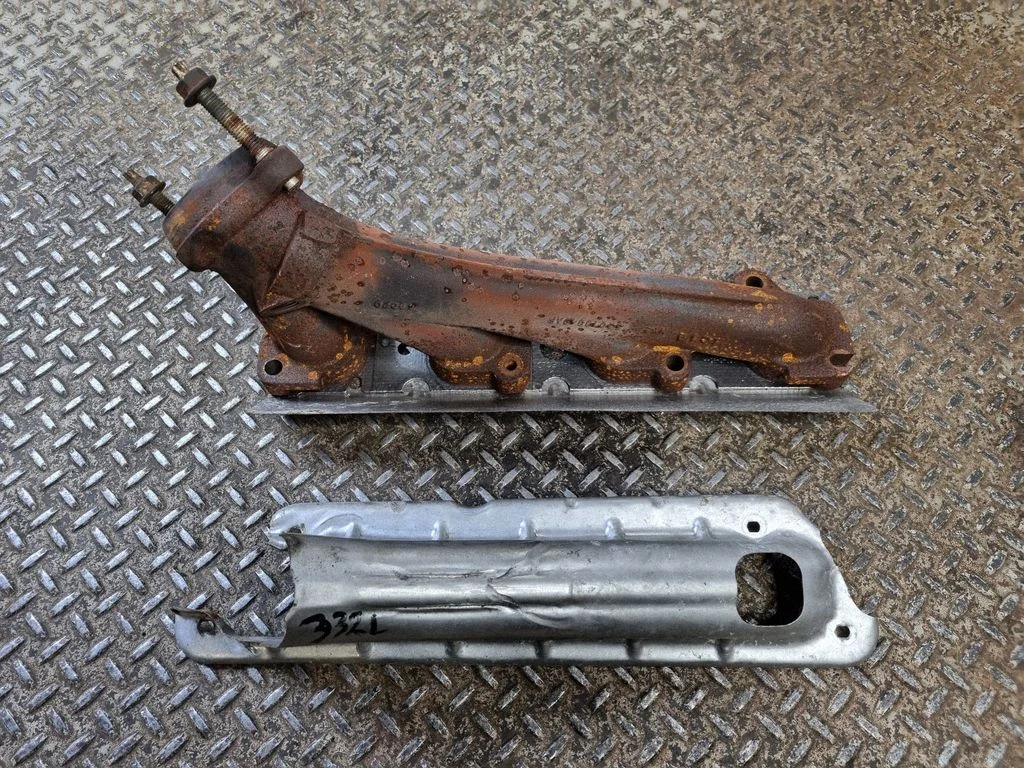 Exhaust manifold 53013849AF