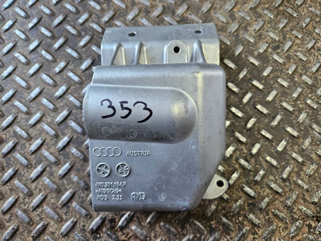 Kita variklio detalė