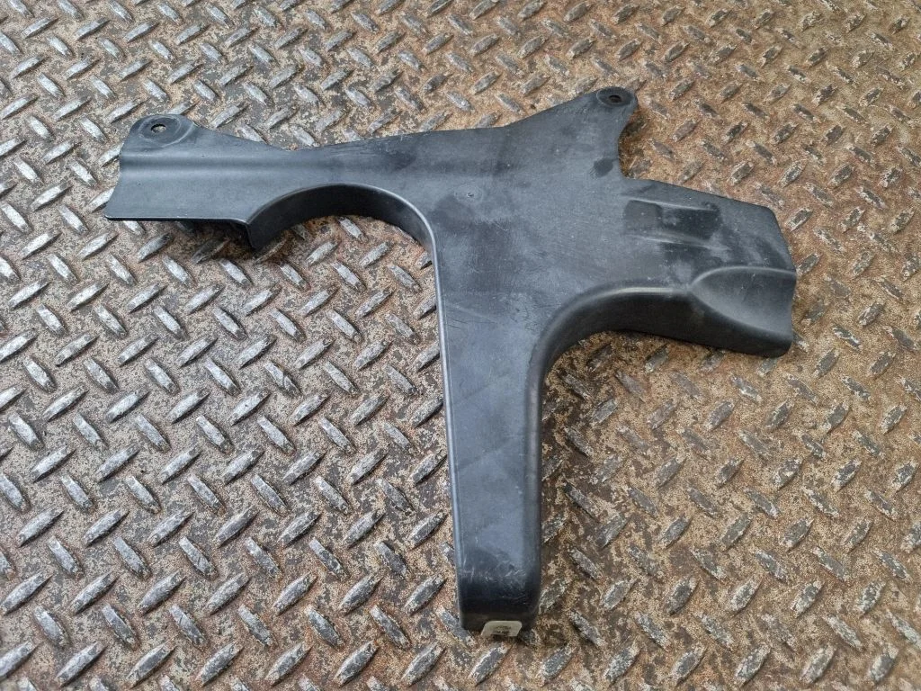 Eesmise vedrustuse põhjakaitse – BMW 3-seeria G20 G21 (2019-)