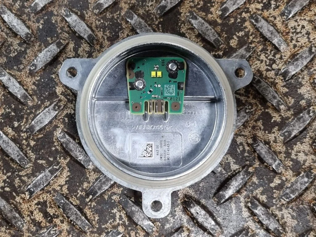 Moduł świateł (LCM) – BMW Seria 3 G20 G21 (2019-)