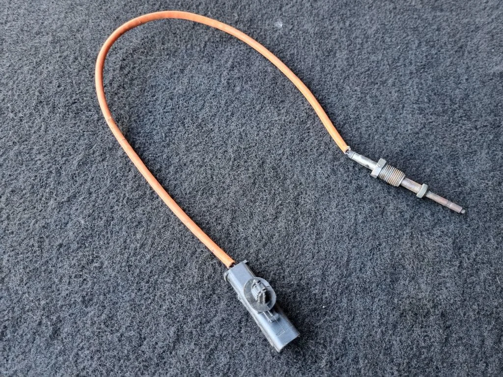 Exhaust gas temperature sensor G4D35J254AA