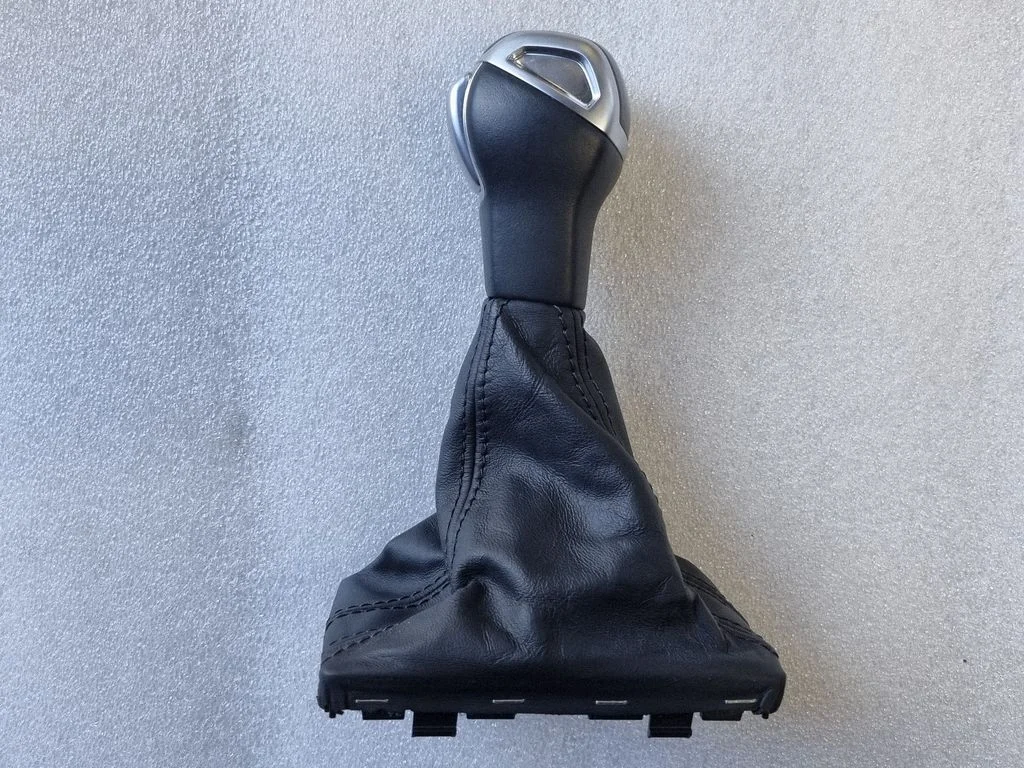 Gear lever shifter trim leather/knob – Audi RS Q3 (2019-)